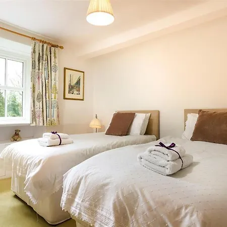 High Cleabarrow * Windermere