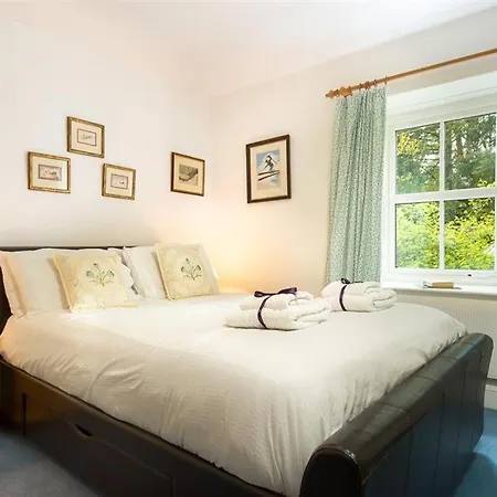 High Cleabarrow 別荘 *