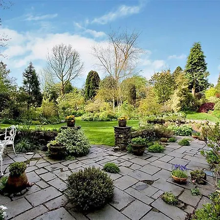 High Cleabarrow 別荘 *